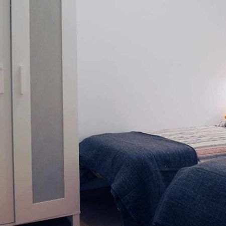 Calm Modern Apartment Барселона Экстерьер фото