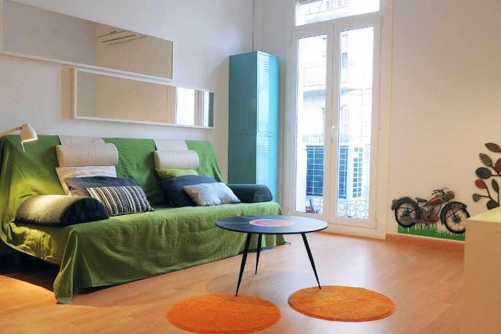 Calm Modern Apartment Барселона Экстерьер фото